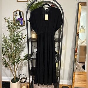 Elan Black Pleated Maxi Dress with Dolman Sleeves size small